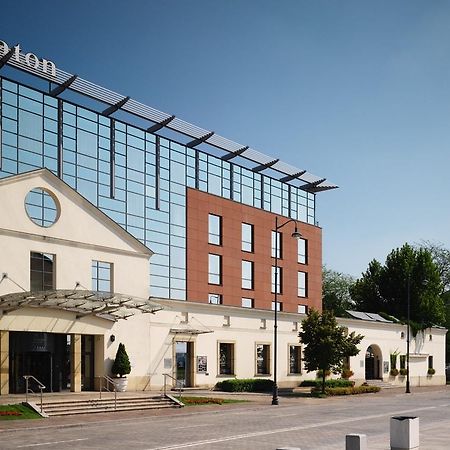 Sheraton Grand Cracovia Exterior foto Sheraton Warsaw